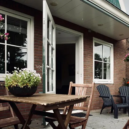 Slapen Bij Jesse Nocleg ze śniadaniem 3*